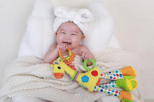 永新1岁宝宝流鼻涕打喷嚏